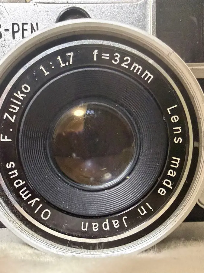 ハーフサイズのフィルムカメラの買取実績写真3