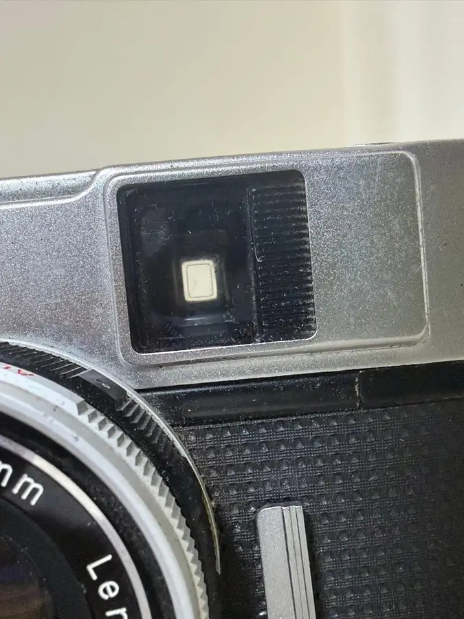 ハーフサイズのフィルムカメラの買取実績写真4