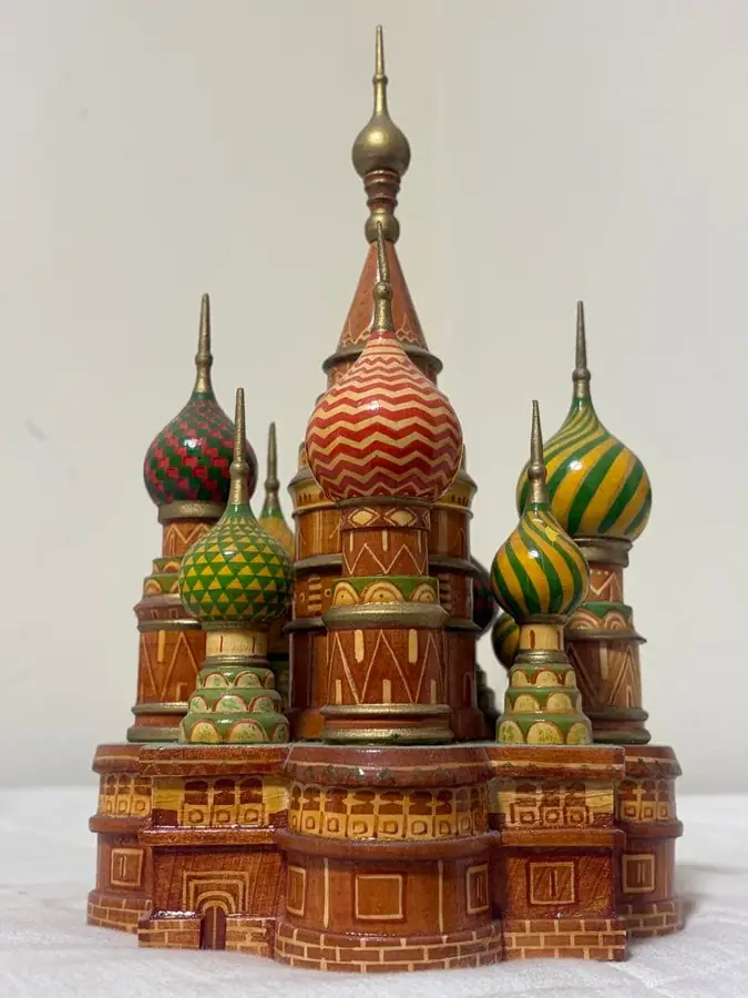旧ソ連時代の木製民芸品（ロシア製）の買取実績写真1