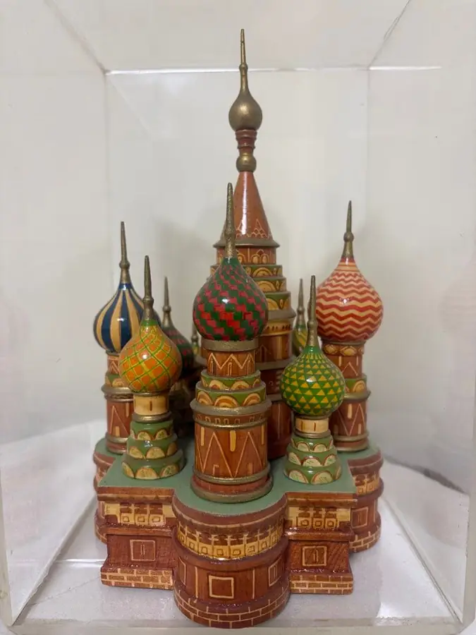 旧ソ連時代の木製民芸品（ロシア製）の買取実績写真2