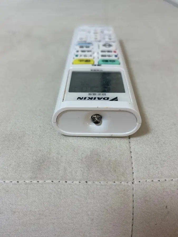 エアコン用リモコンの買取実績写真3