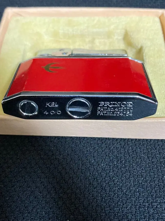 昭和レトロのライター（赤・箱付き）の買取実績写真4