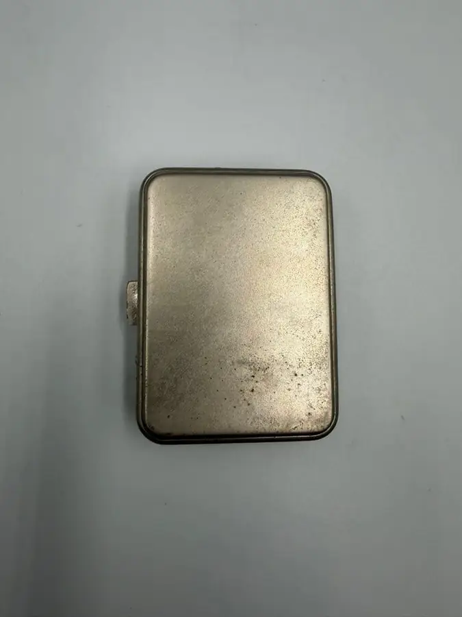 携帯灰皿 金属ケース（非売品）の買取実績写真2