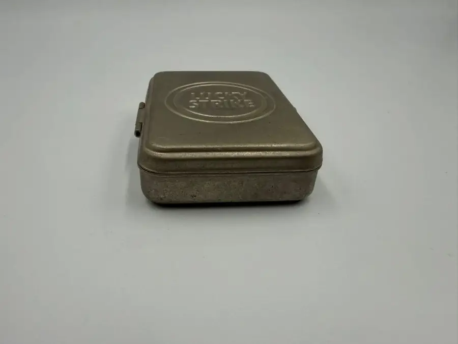 携帯灰皿 金属ケース（非売品）の買取実績写真4