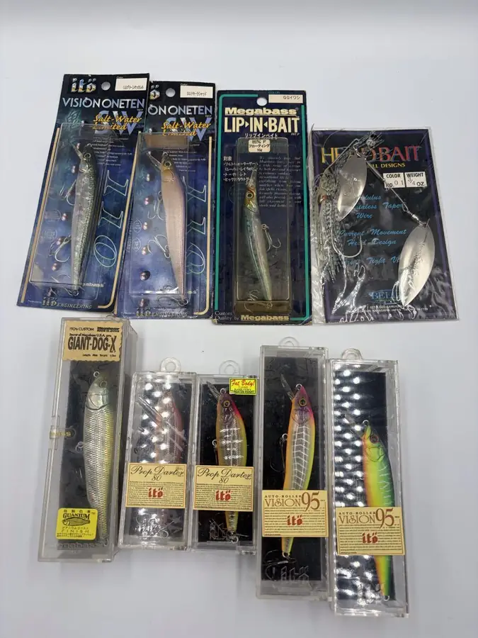 Megabass ルアー 9点セット（未開封）の買取実績写真1