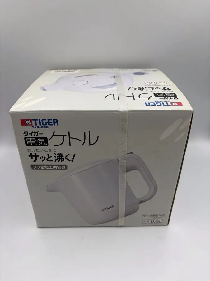 電気ケトル 0.6L（新品未開封）の買取実績写真1