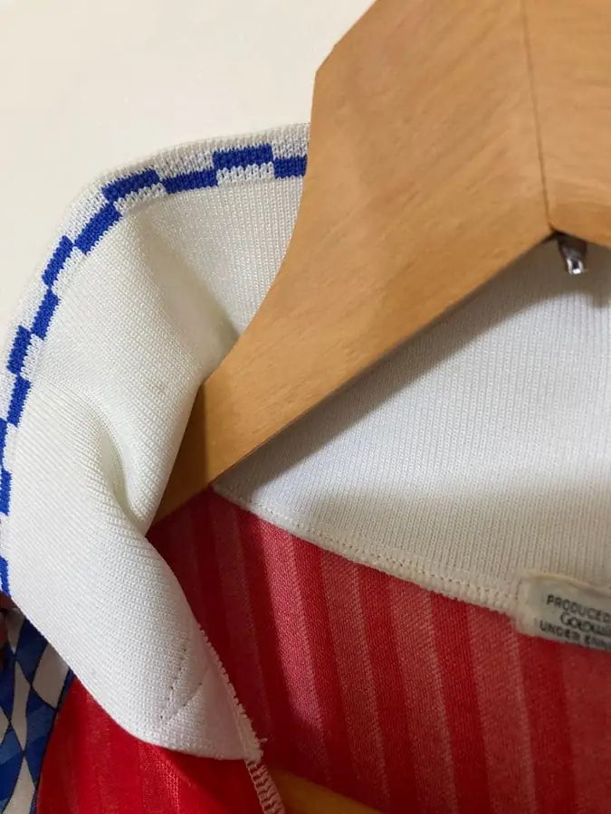 サッカーシャツ ウルグアイ代表（ヴィンテージ）の買取実績写真4